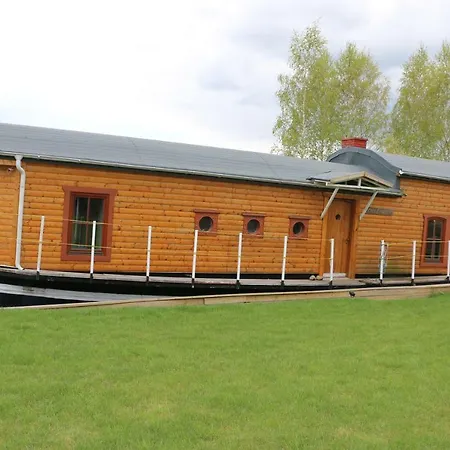 Dutch Hausboat 